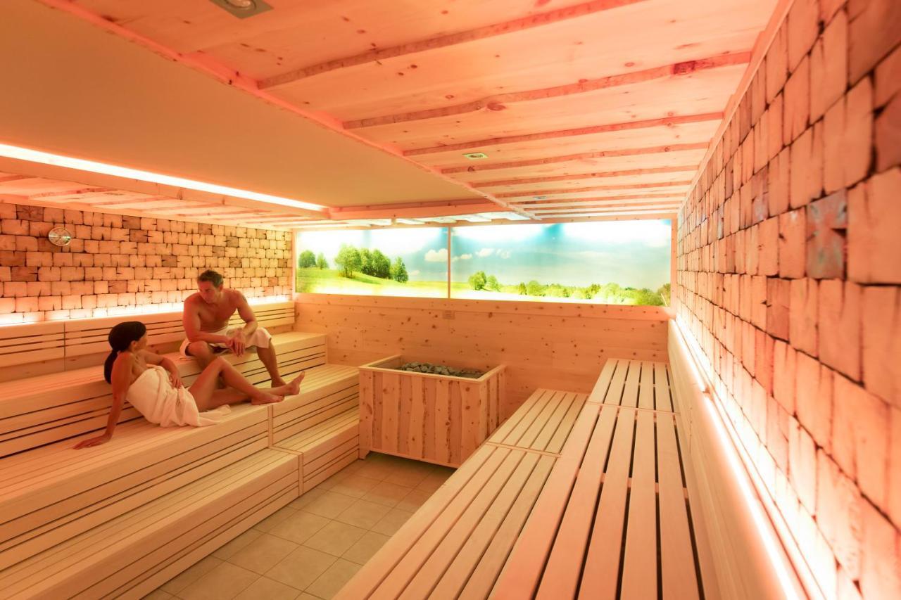 Landhaus Leopoldhof Sankt Wolfgang im Salzkammergut ภายนอก รูปภาพ